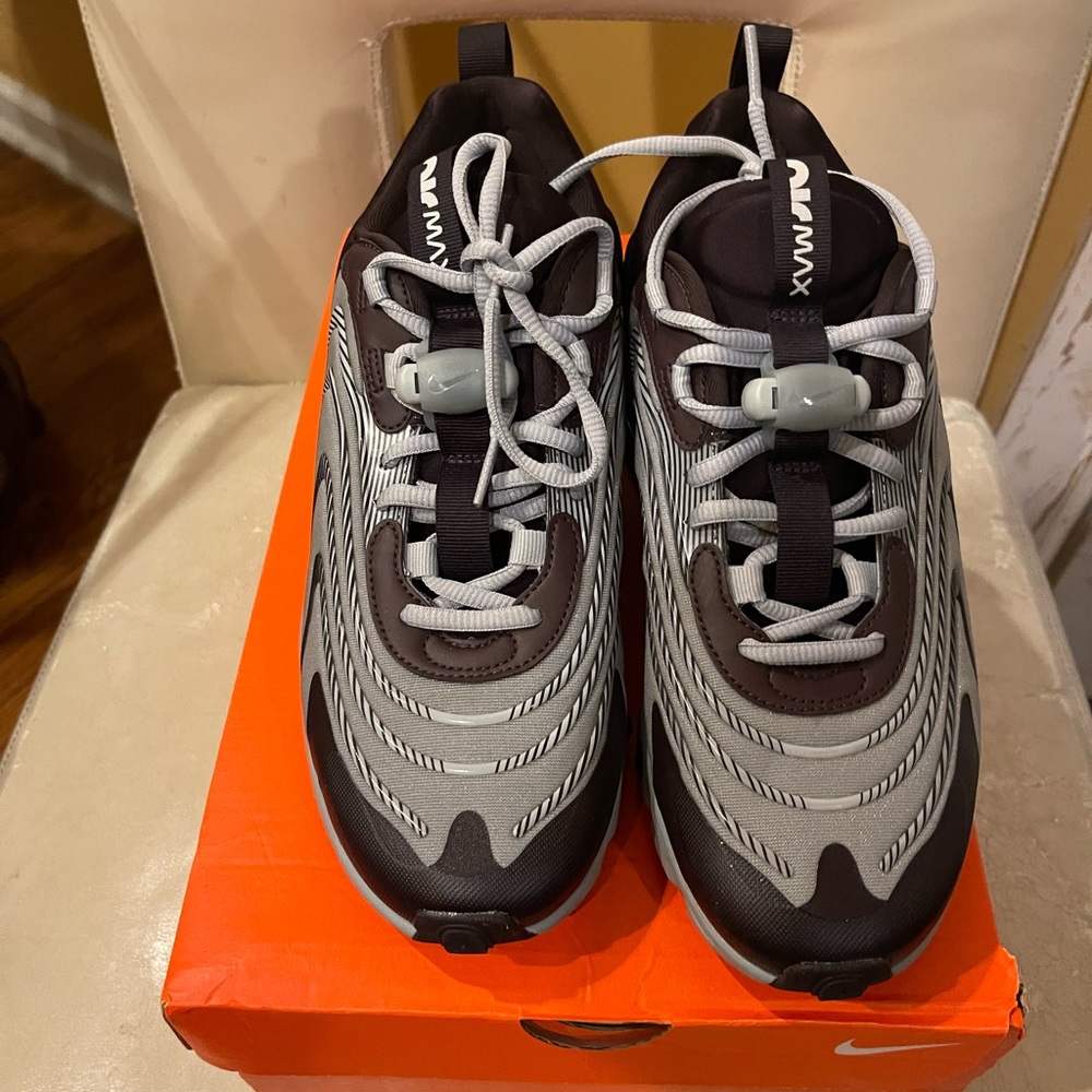 Nike Air Max React 270 Eng